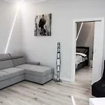 Novel Apartamento *