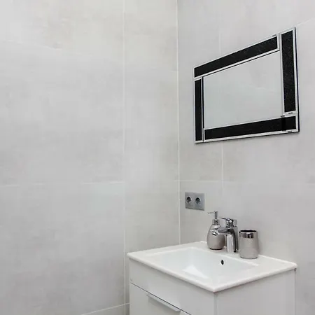 Novel * Варшава