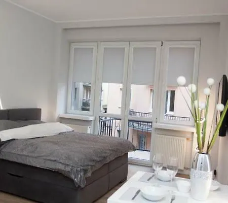 Novel Apartment Warsaw