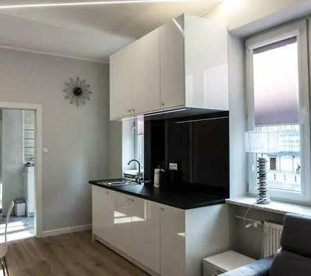 Apartment Novel