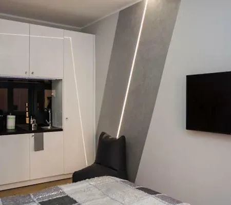 Novel Apartment Warsaw