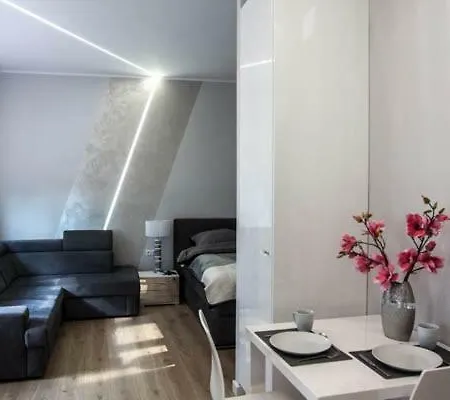 Apartment Novel